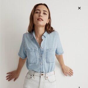Madewell Denim Camp Shirt in Shirley Smithley Wash